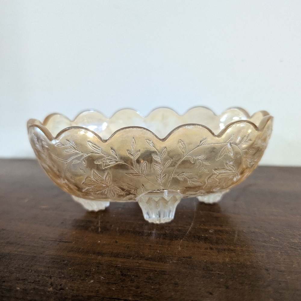 Vintage Jeanette Glass Louisa Oval Footed Candy Dish Soap Trinket Jewelry Decor